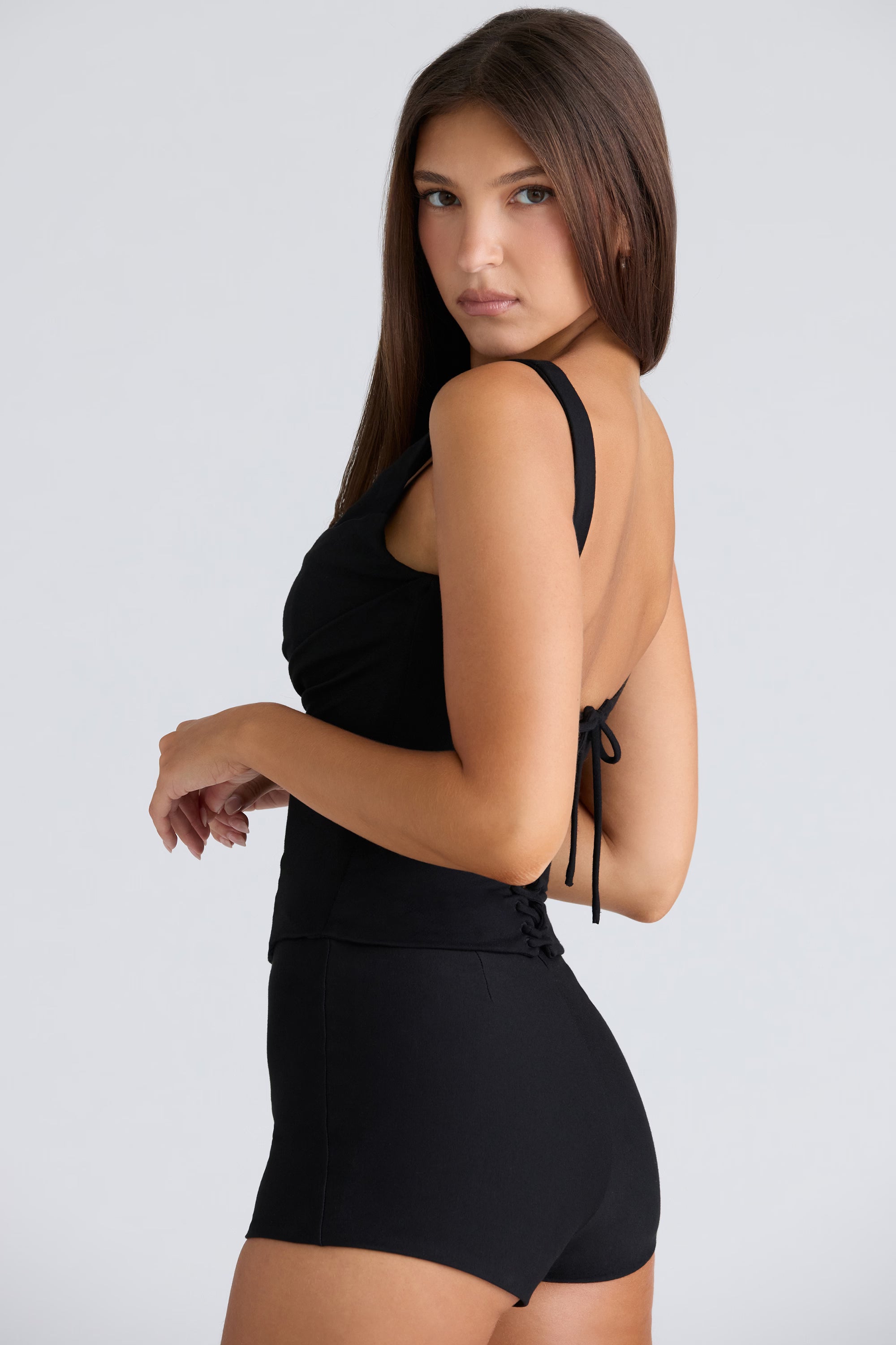 The Drape Neck